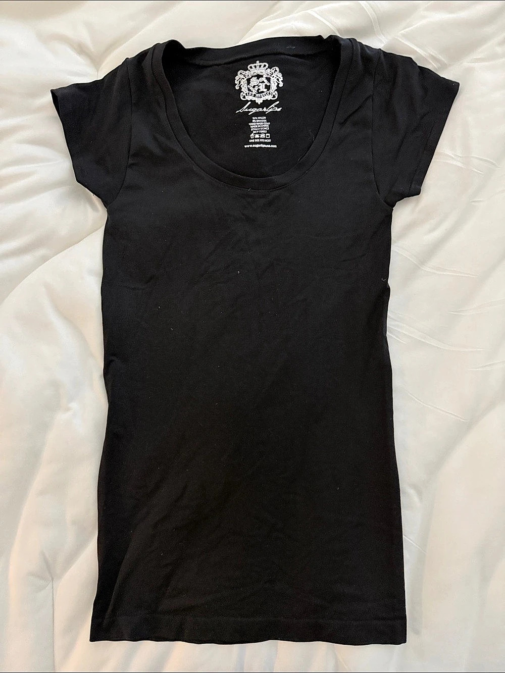 Sugar Lips Short Sleeve Tee in Black Like New